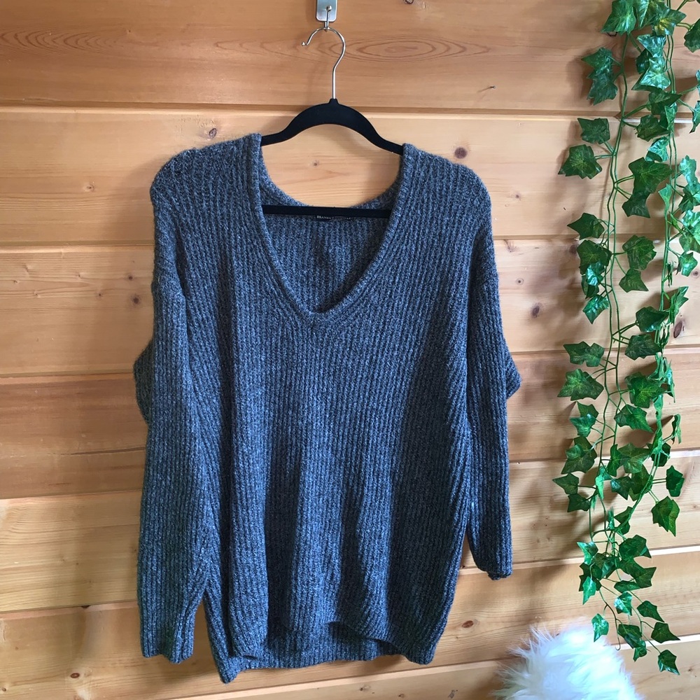 Brandy Melville Gray Sweater
